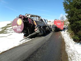 FF Abtenau - LKW Bergung Sonnleitn Straße