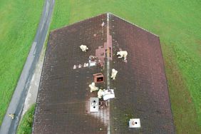 Einsatz FF Abtenau Blitzschlag in Bauernhaus