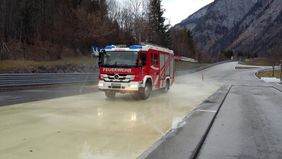 Notbremsung auf spiegelglatter Fahrbahn