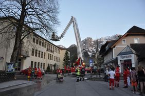 Feuerwehrübung bei der HS Abtenau