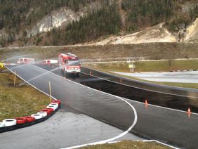 LKW-Fahrsicherheitstraining 2012 der FF Abtenau