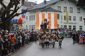 Faschingsumzug Abtenau - FF Abtenau als Wickinger