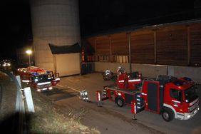 FF Abtenau Löscheinsatz Grossbrand Fa. Weinberger Holz