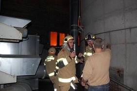 FF Abtenau Löscheinsatz Grossbrand Fa. Weinberger Holz
