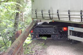 Einsatz Feuerwehr Abtenau - LKW-Bergung