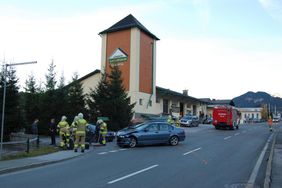 Einsatz Feuerwehr Abtenau Verkehrsunfal Lagerhauskreuzung
