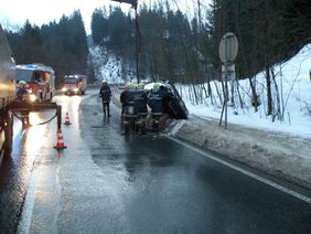 Feuerwehr Abtenau - PKW-Bergung am Voglauberg