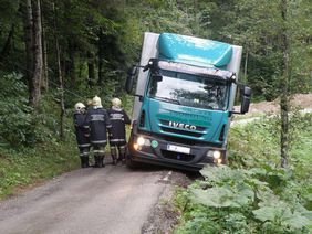 LKW-Bergung Lammerweg durch FF Abtenau