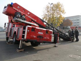 Überstellung Drehleiter nach Abtenau