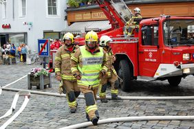 Der Einsatzleiter mit der Einsatzbekleidung von heute