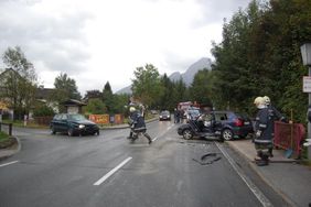 Einsat FF Abtenau VU Kreuzung Dorfstube