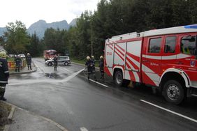 Einsat FF Abtenau VU Kreuzung Dorfstube