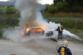 Verkehrsunfallsübung der Freiwilligen Feuerwehr Abtenau